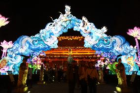 Dragon Lantern