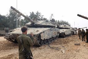 (FOCUS)MIDEAST-GAZA-ISRAEL-GROUND OPERATION