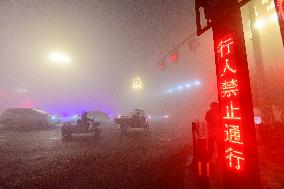 A Fog-shrouded Street in Qingzhou