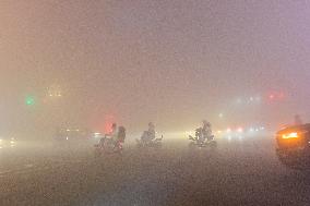 A Fog-shrouded Street in Qingzhou