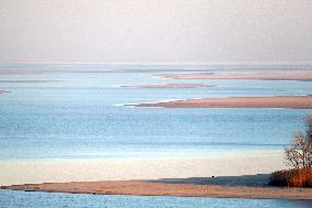 Water level in Dnipro River in Cherkasy