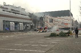 Shopping mall in Dnipro damaged in Russian missile strike