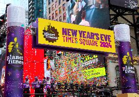 New Year's Eve Confetti Test - NYC