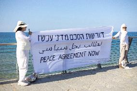 A Display For Peace In Jaffa - Israel