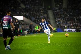 FC Porto v GD Chaves - Liga Portugal Bwin