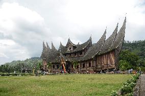 Pagaruyung Royal Palace Historical