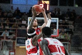 Openjobmetis Varese v Pallacanestro Reggiana - Serie A