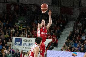 Openjobmetis Varese v Pallacanestro Reggiana - Serie A