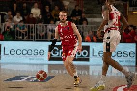 Openjobmetis Varese v Pallacanestro Reggiana - Serie A