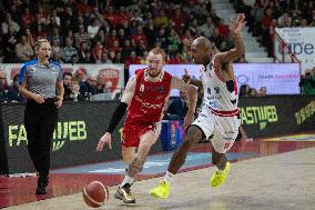 Openjobmetis Varese v Pallacanestro Reggiana - Serie A