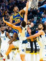 (SP)U.S.-SAN FRANCISCO-BASKETBALL-NBA-MAVERICKS VS WARRIORS