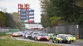 GT Fanatec World Challenge Round 1 Imola 2022