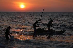 Palestinian Fishermen