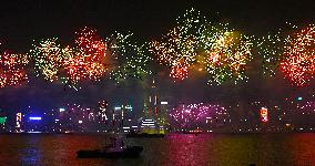 CHINA-HONG KONG-NEW YEAR-FIREWORKS (CN)