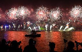 CHINA-HONG KONG-NEW YEAR-FIREWORKS (CN)
