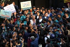 Bangladeshi Nobel laureate Muhammad Yunus appears at Dhaka court