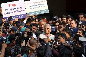 Bangladeshi Nobel laureate Muhammad Yunus appears at Dhaka court