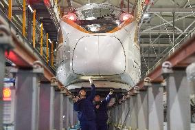 Bullet Train Maintenance in Nanjing