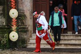 Dance Of The Voladores Of Cuetzalan - Mexico