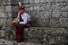 Dance Of The Voladores Of Cuetzalan - Mexico