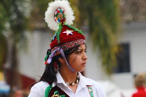 Dance Of The Voladores Of Cuetzalan - Mexico