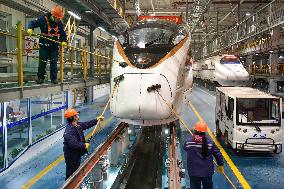 Bullet Train Maintenance in Nanjing