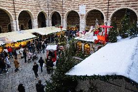 Christmas Atmosphere In Verona