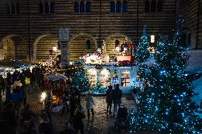 Christmas Atmosphere In Verona