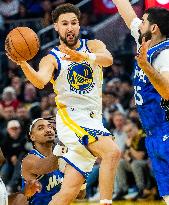 (SP)U.S.-SAN FRANCISCO-BASKETBALL-NBA-MAGIC VS WARRIORS