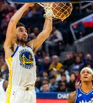 (SP)U.S.-SAN FRANCISCO-BASKETBALL-NBA-MAGIC VS WARRIORS