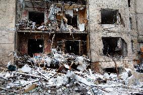 Aftermath of January 2 Russian missile attack in Kyiv