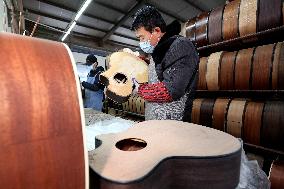 China Manufacturing Industry Guitar