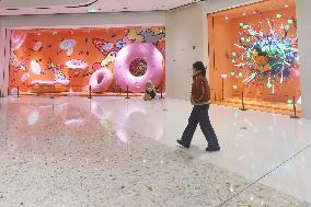 A Cross-border Art Installation at Hangzhou Center