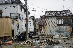 Aftermath of strong quake in central Japan