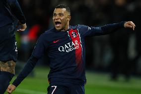 Paris Saint-Germain v Toulouse FC - Trophy of Champions