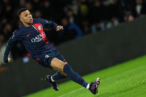 Paris Saint-Germain v Toulouse FC - Trophy of Champions