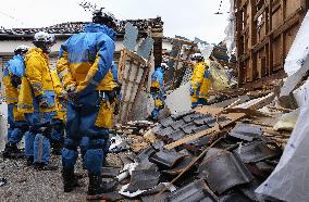 Aftermath of strong quake in central Japan