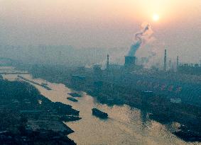 Beijing-Hangzhou Grand Canal Cargo Ships