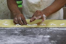 King Cake Preparation - Mexico City
