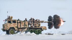 Vehicle-mounted Howitzer Live Firing