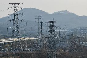 A High-voltage Cable Tower in Nanjing