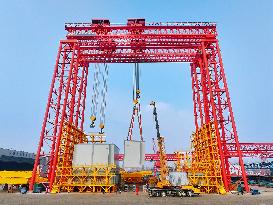 Zhangjinggao Yangtze River Bridge Construction