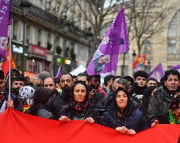 Demonstration in tribute to the Kurds murdered in Paris