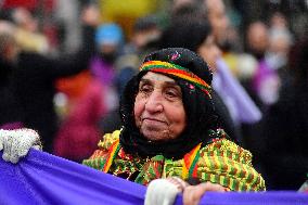 Demonstration in tribute to the Kurds murdered in Paris