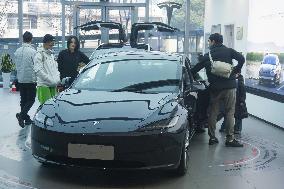 A Tesla Store in Hangzhou