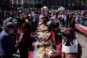 Three Kings Day Celebration In The Zocalo Mexico City