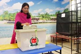 BANGLADESH-DHAKA-GENERAL ELECTIONS-VOTING
