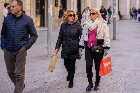First Day Of Winter Sales In Barcelona.