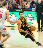 (SP)U.S.-SAN FRANCISCO-BASKETBALL-NBA-PISTONS VS WARRIORS VS RAPTORS