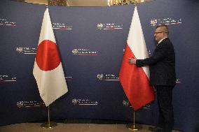 Japan FM In Poland
